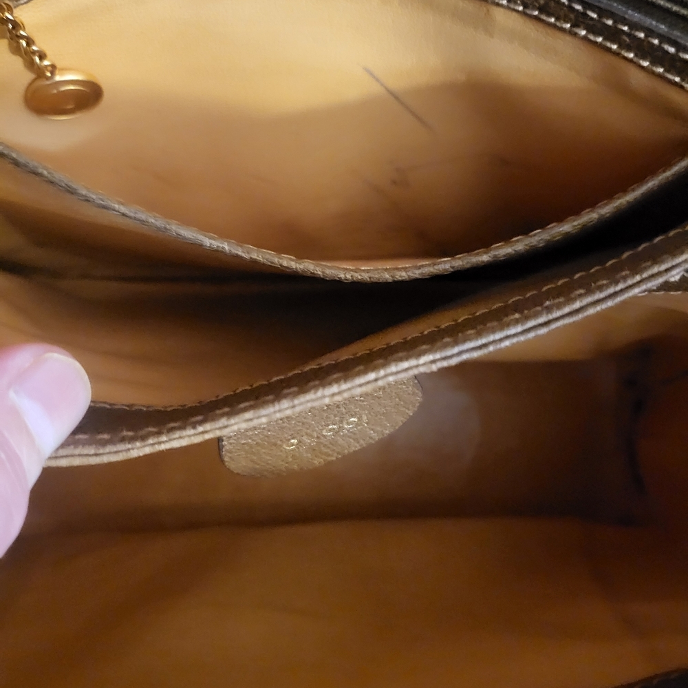 (SOLD)Authentic vintage (1970's ) Gucci bamboo top handle bag - Picture 2 of 16